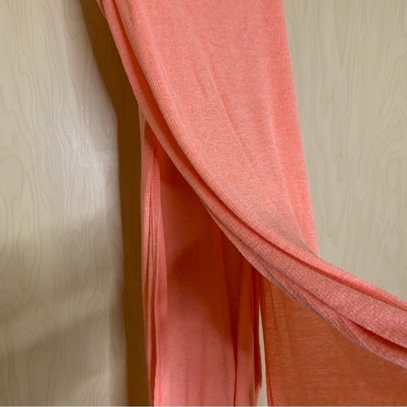 Green Envelope Los Angeles Peach Tank Top Extra Small - Picture 9 of 9